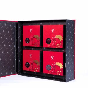 Hộp bánh trung thu cao cấp Trà Việt - hộp thịnh vượng mở nắp cận cảnh