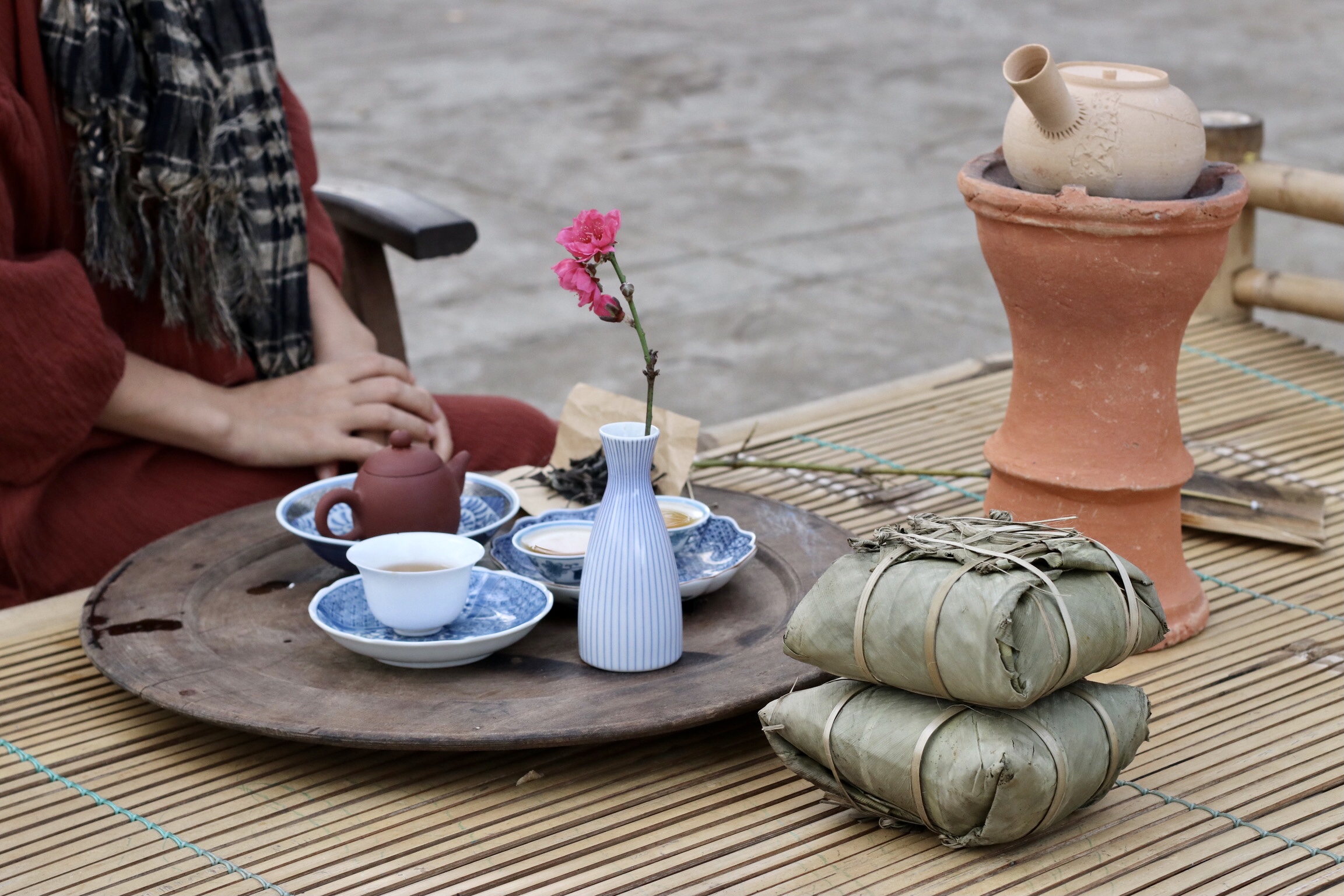 Tết xưa và tết nay - pha trà tết