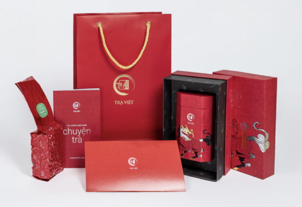 Hộp quà tết 2026 Tâm phúc giấy Long Mã full set