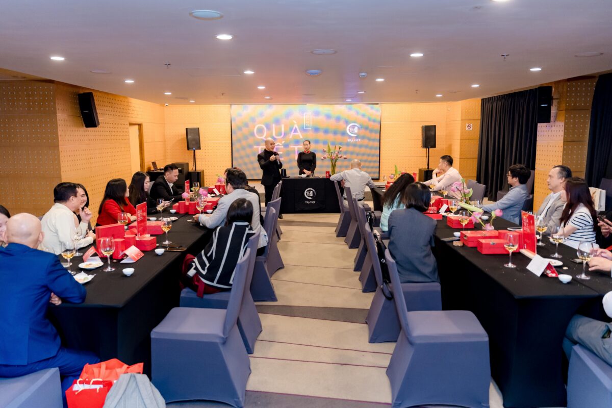 Trà Việt Ra mắt quà tết 2026