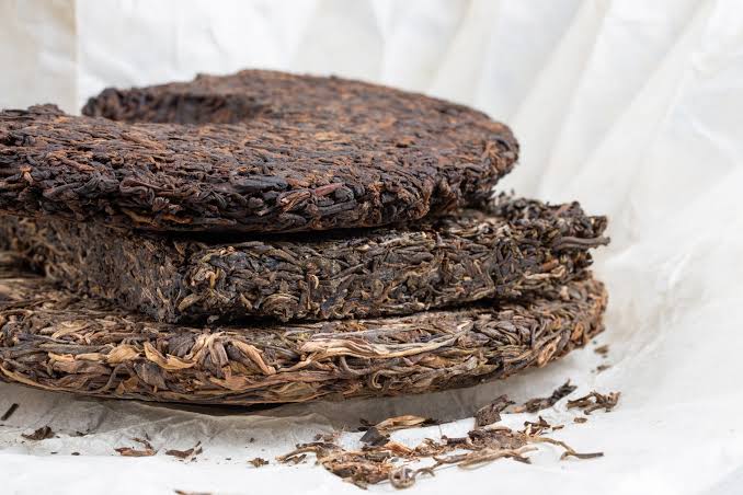 Hắc trà - dark tea - trà phổ nhĩ bánh